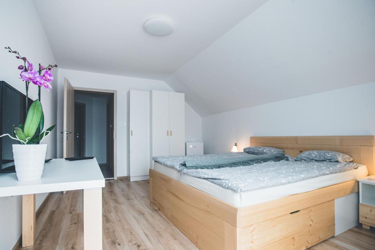 Apartma Pri Bostjanu Škofja Loka Εξωτερικό φωτογραφία